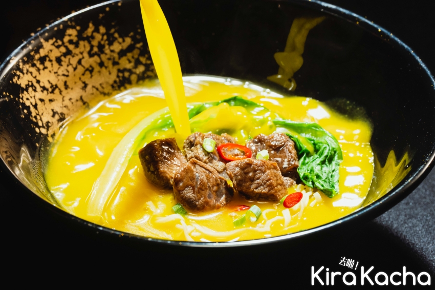 滿漢大餐 Gold系列 「金牛肉麵」、「熗牛肉麵」 / KiraKacha 去啦！