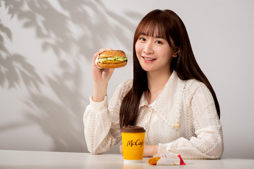 麥當勞韓風甜辣鷄腿堡！韓式炸鷄腿＋69元星級套餐限時優惠