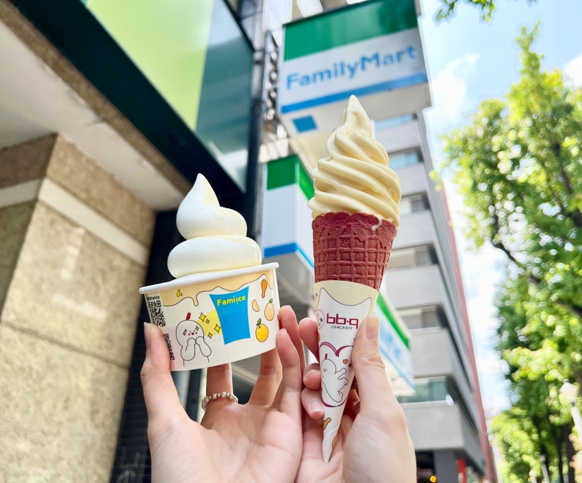 Fami!ce霜淇淋率先推出話題聯名，與全球最大連鎖韓式炸雞品牌bb.q CHICKEN合作，於5_5起推出酸甜清新的「蜂蜜柚橘霜淇淋」