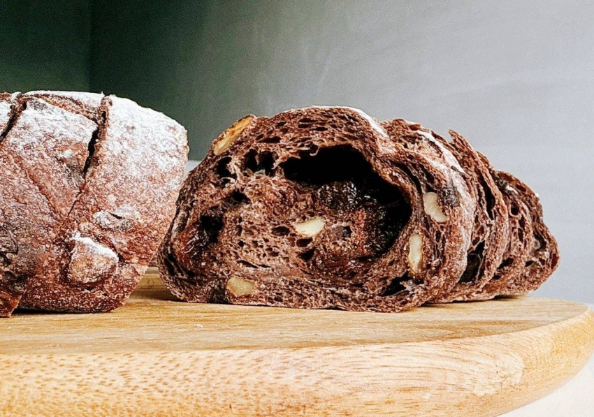 職人麵包「拾穗Bakery」首度進駐SOGO復興館快閃店「真秋特別版」引爆2025中秋話題