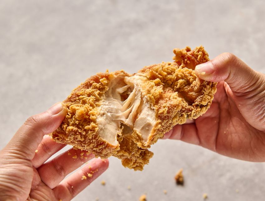 三商炸雞「青花椒炸雞」中元普渡拜拜優惠限時買一送一，義式炸雞桶加青花椒炸雞桶12塊雞平均不到33元超划算