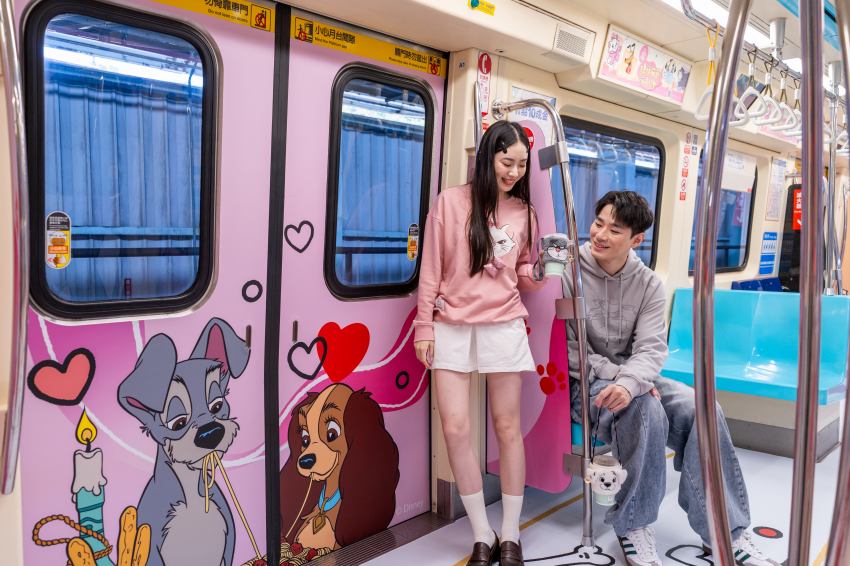 台北捷運×迪士尼《捷伴萌寵派對趣》登場！魯斯佛現身大安森林公園站打造最萌打卡熱潮