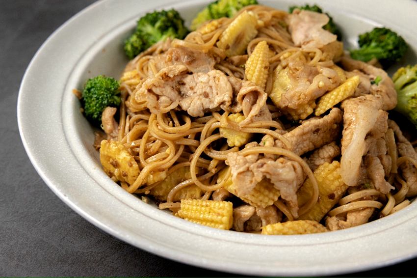 台灣過重率破5成！醫師揭露瘦瘦針術後不復胖關鍵在飲食控制「攝取高纖蛋白質是重點」日日好食好控麵獲國際認證助攻減重