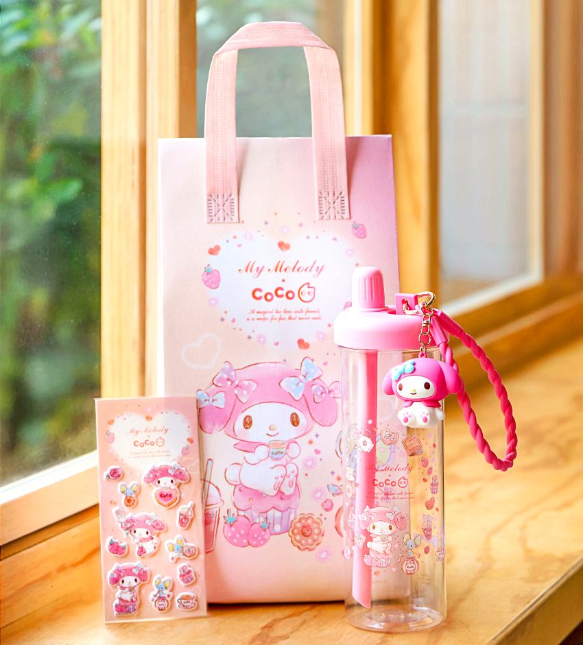 2026手搖飲聯名推薦，CoCo攜手美樂蒂推出莓好雙果系列飲品，夢幻草莓季周邊包含造型冷水杯與貼紙限量開賣。