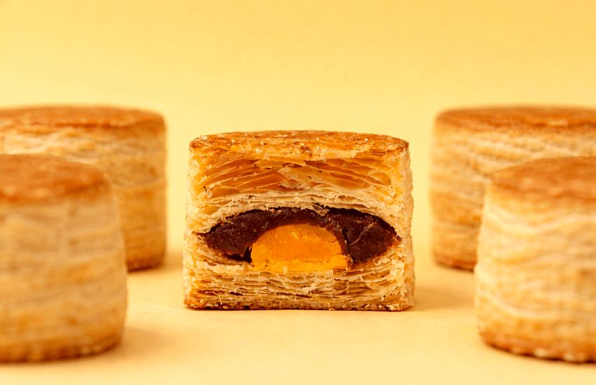 2026春節送禮推薦好丘翻轉酥馬年限定版登場，顛覆傳統鳳梨酥口感，6款在地風味結合創新美學，限量預購引發甜點愛好者關注