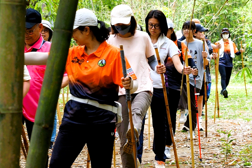森林療癒日正式啟動！大安森林公園結合醫療資源，每週日帶領市民健康老化