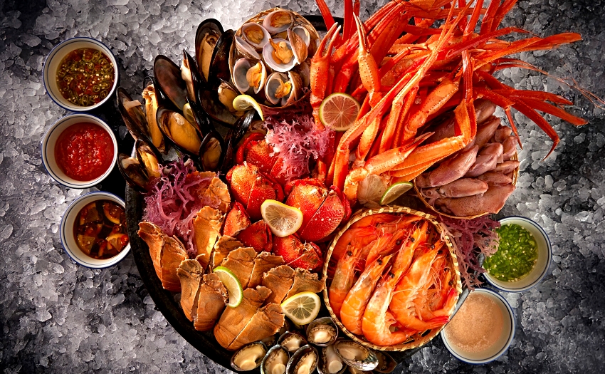 探索廚房下午茶升級!龍蝦鮑魚吃到飽與杜拜巧克力蛋糕限時登場