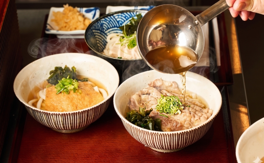 台北中山區美食新地標，食悅烏龍麵開幕祭出買一送一，職人手擀麵體復刻香川原味