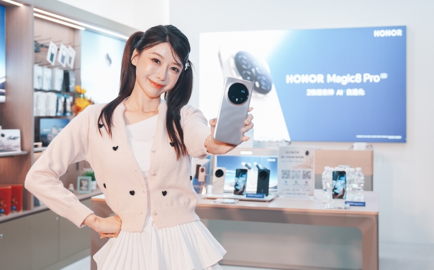 HONOR三創體驗店開幕！李雅英現身擔任一日店長，Magic8 Pro預購破千臺
