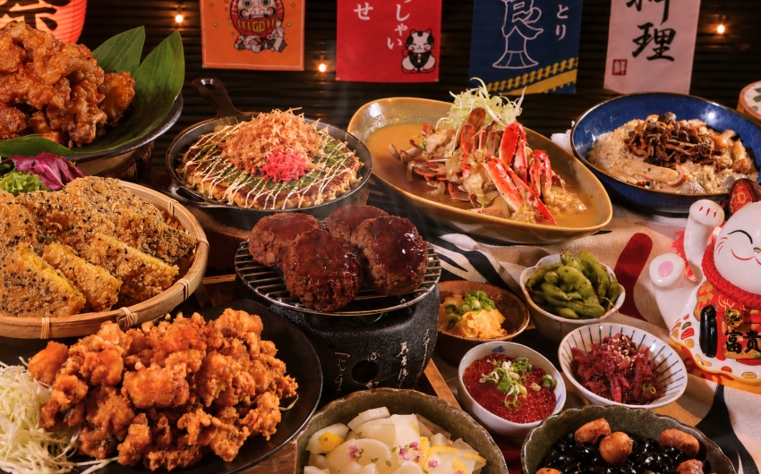 夏祭屋台活動期間熱情端出現烤醬烤大魷魚,照燒豬肋排與奶油烤玉米,週末更特別加碼現烤鹽烤香魚,帶給饕客視覺與味覺的雙重饗宴。