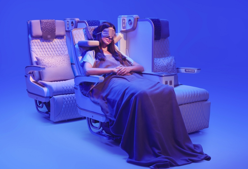 阿聯酋航空A350首發!全球首創電動隱私隔板豪經艙登場