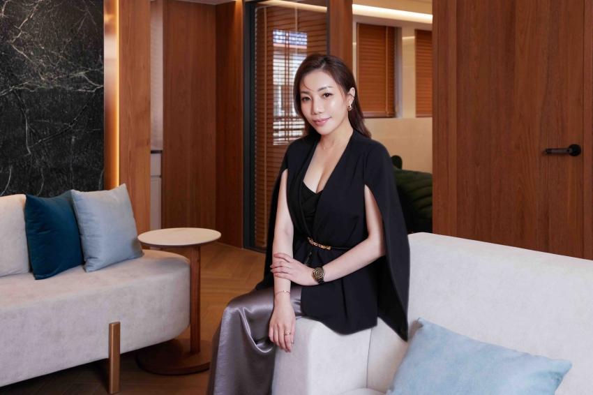 蘊光之境執行長Joanna分享隆乳諮詢與個人化胸型規劃。圖/蘊光之境診所提供